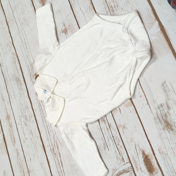 Ralph Lauren Collared Bodysuit 0-3M - Picture 2 of 5